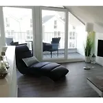 Semesterbostad With 3 Bedrooms *