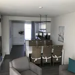 With 3 Bedrooms * Schillig