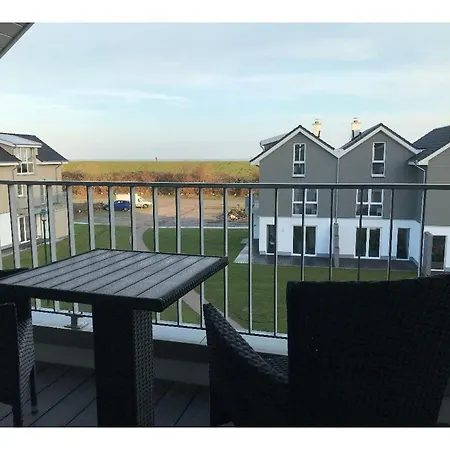 With 3 Bedrooms * Schillig