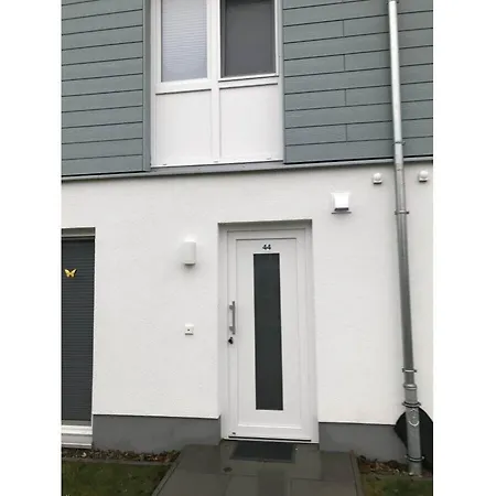 Dom wakacyjny With 3 Bedrooms