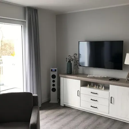 Dom wakacyjny With 3 Bedrooms *