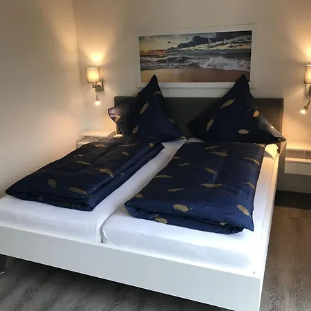 With 3 Bedrooms Holiday home *