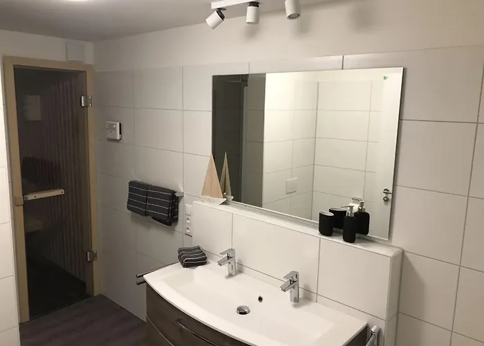 With 3 Bedrooms Holiday home